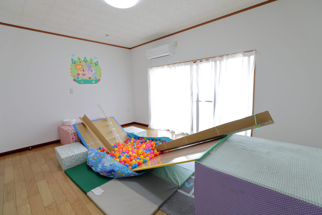 児童発達支援　にこっと